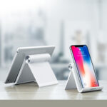 Ugreen - Desk Holder (50747) - Folding Feature, for Phone, Tablet  - Black – Image 2