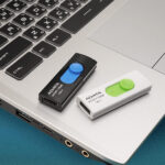 Adata - Memory Stick (AUV320-128G-RBKBL) - USB 3.1 FlashDrive, 128GB - Black / Blue – Image 4